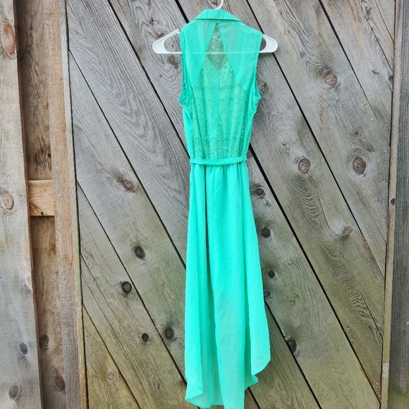 High low dress - Picture 3 of 3